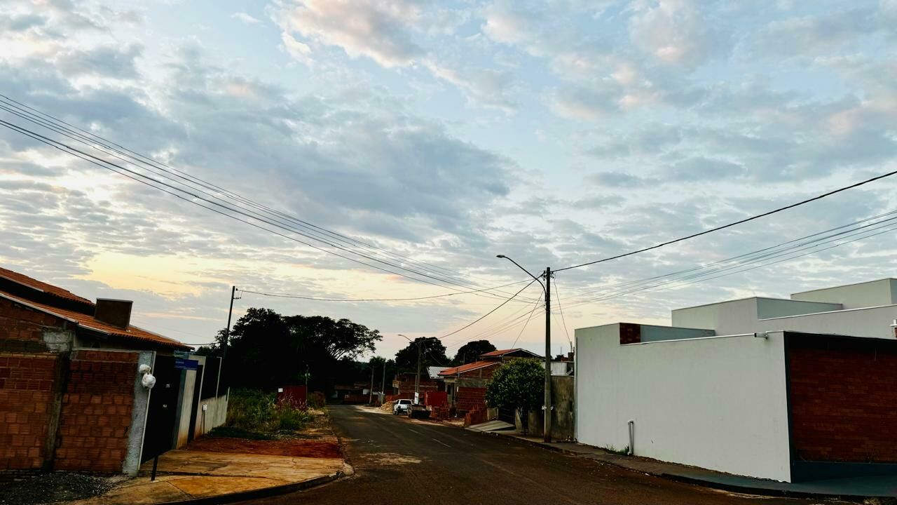 Imagem de compartilhamento para o artigo Após madrugada fria, Costa Rica terá segunda-feira de sol e calor da MS Todo dia